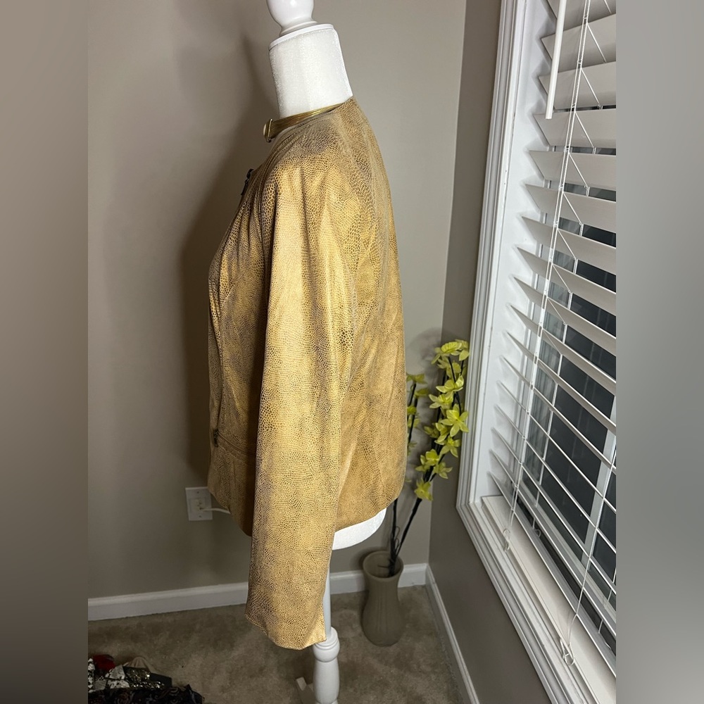 JM Collection Snake Print Jacket - Picture 5 of 16